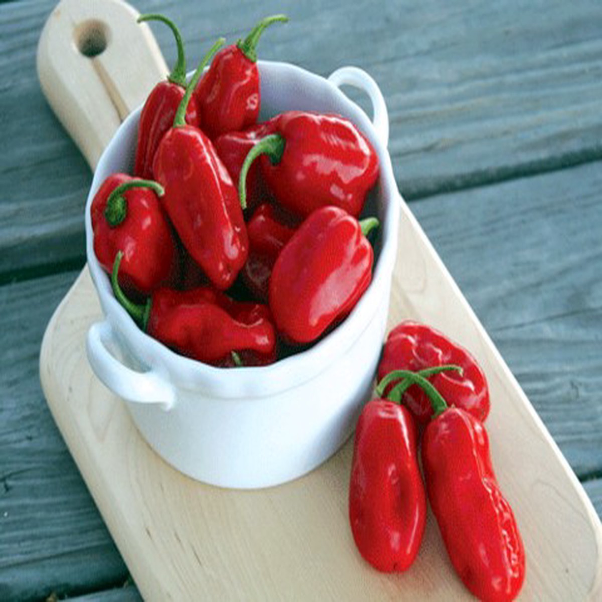Zavory Mild Habanero Pepper 15 Seeds - Almost Sweet!