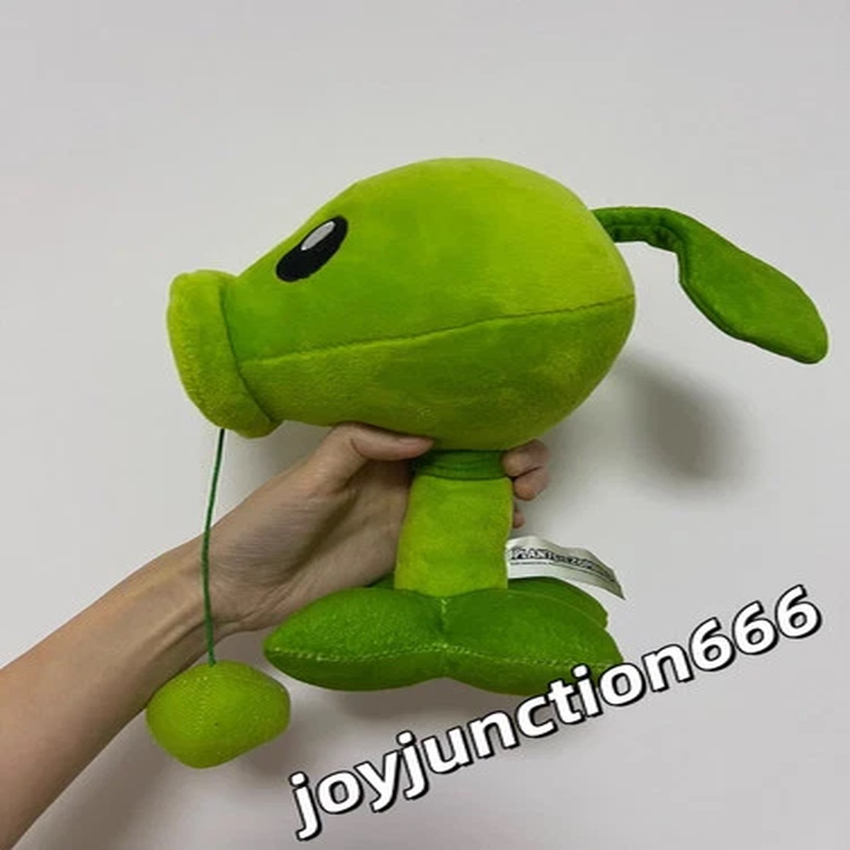 2021 Plants Vs. Zombies Peashooter Soft Plush Doll toy Collectible Cute Gift
