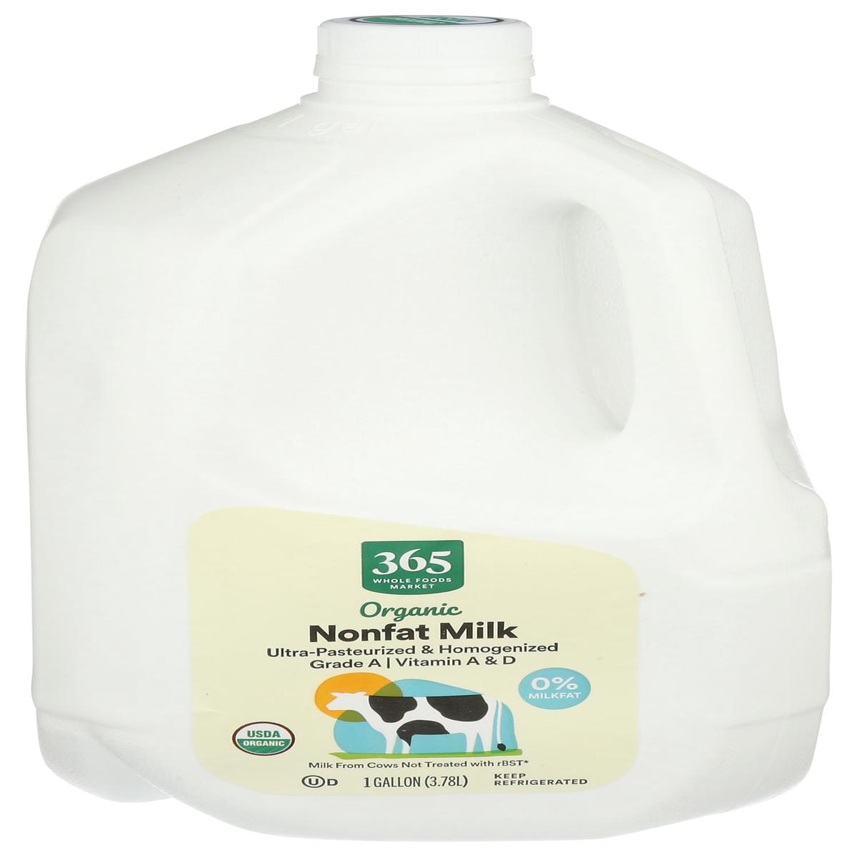 365 by Whole Foods Market Organic Fat Free Milk, 128 OZ