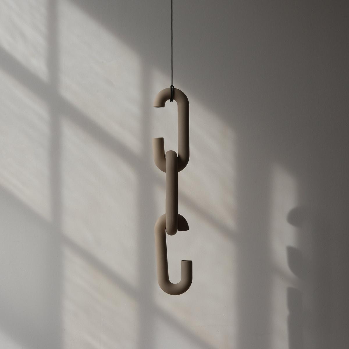 Chain Vase
