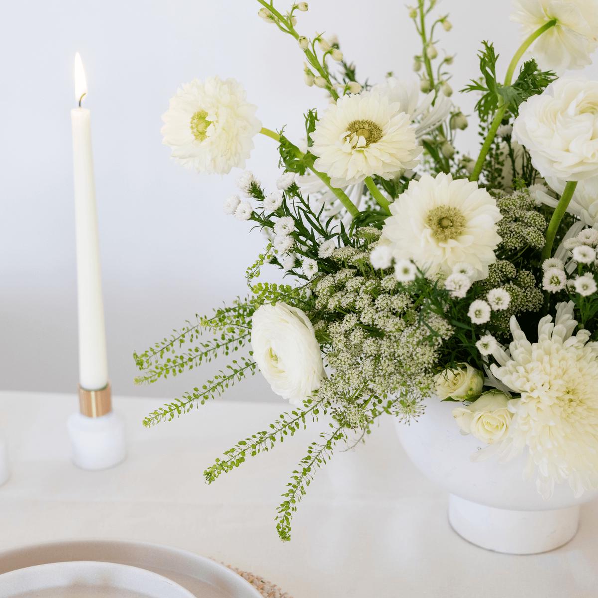 White Wildflower Premade - 8 Centerpieces
