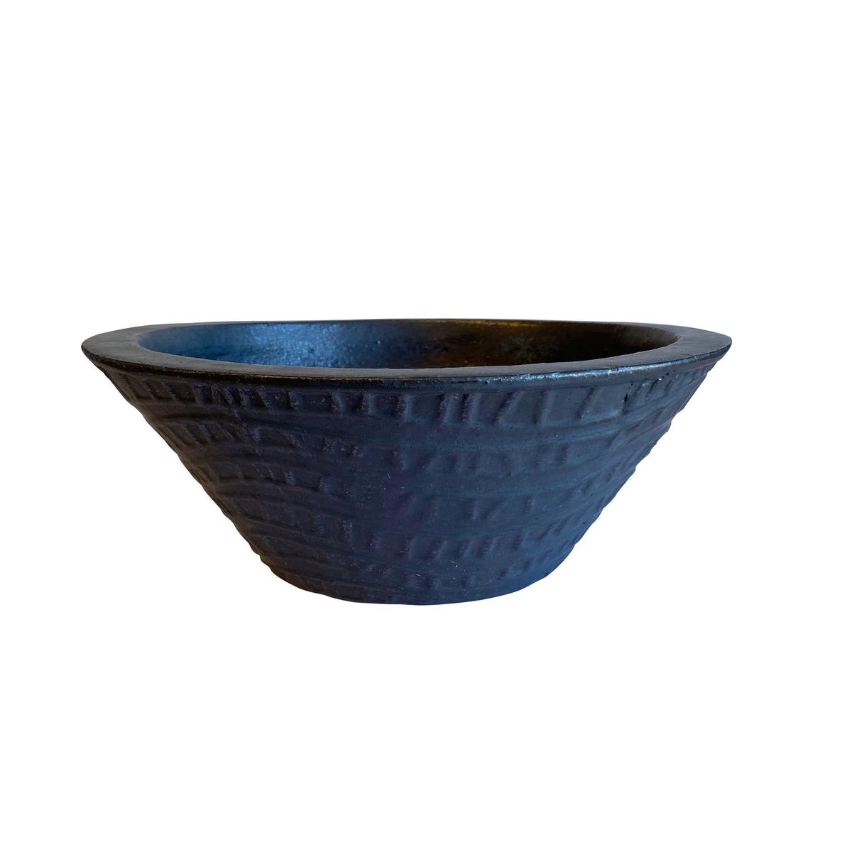 8577N14 - Matte Black Short Cone Planter - 19" x 19" x 8" / Matte Black