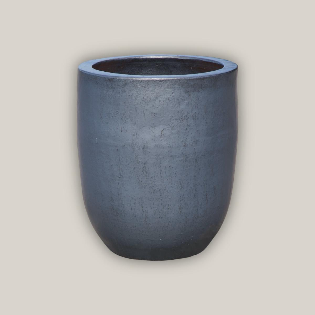 3044GA 8211 Graphite Tall Tapered U Planter 8211 218221 x 218221 x 258221 Graphite