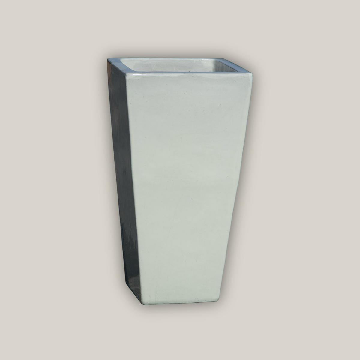 6018H25 8211 White Square Wedge Planter 8211 218221 x 218221 x 368221 White Ceramic