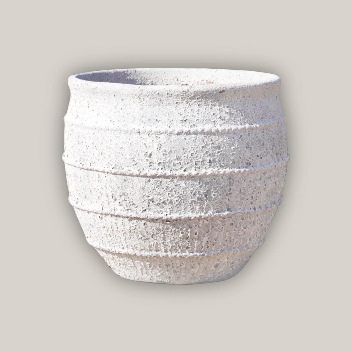653R9 - Atlantis White Tapered Rustic Planter - 28" x 28" x 26" | Atlantis White