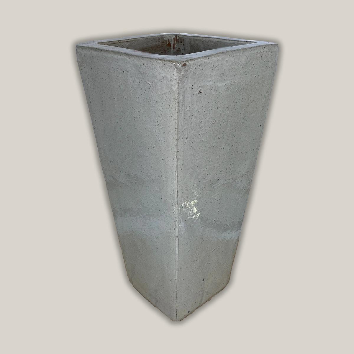8081N12 8211 White Dragon Wedge Planter 8211 108221 x 108221 x 238221 White Ceramic