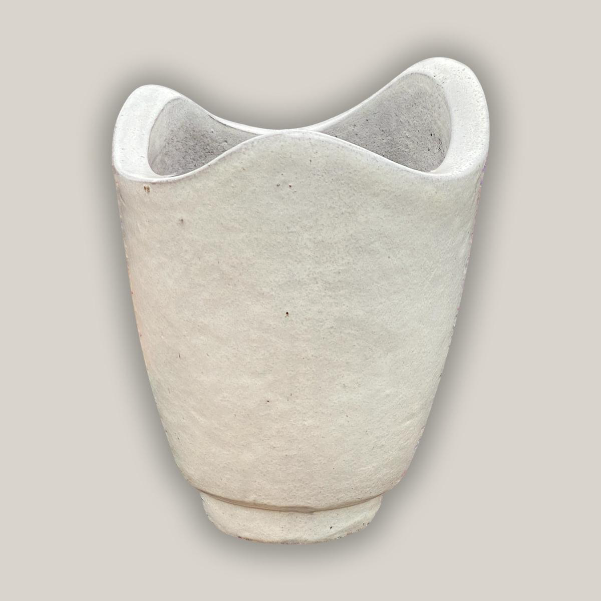 8956N12 8211 White Wavy Rim Ceramic Planter 8211 238221 x 258221