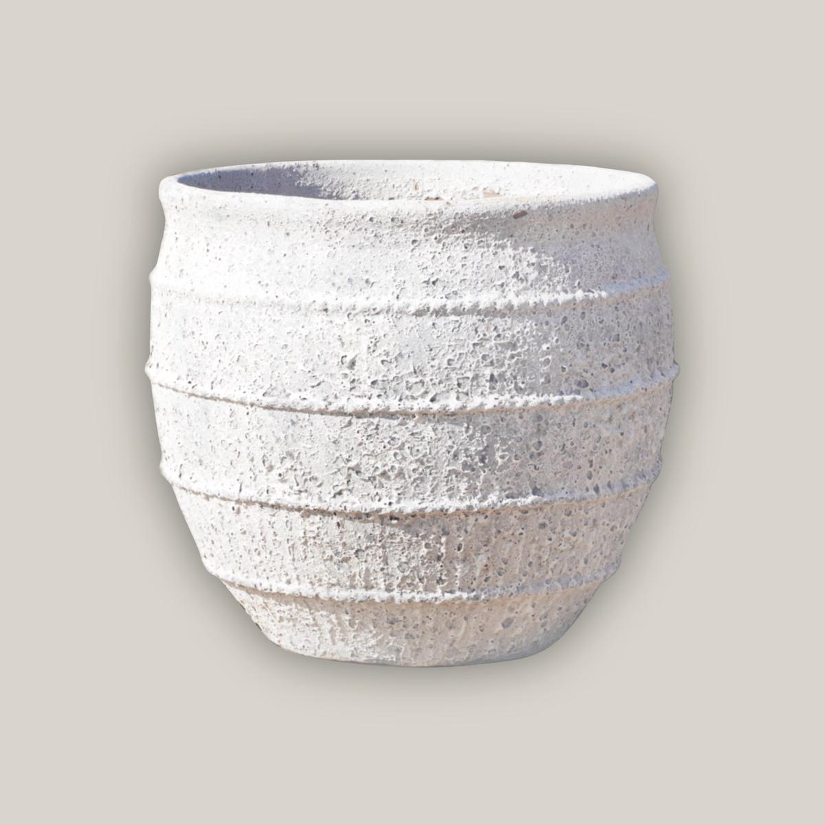 653R9 8211 Atlantis White Tapered Rustic Planter 8211 378221 x 378221 x 318221 Atlantis White