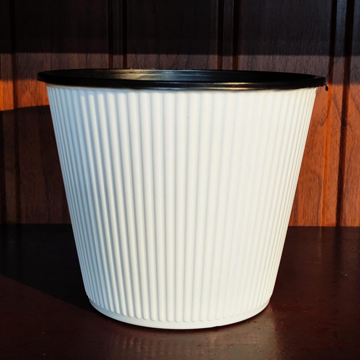 WHITE POT +INNER RESSA 7 inch