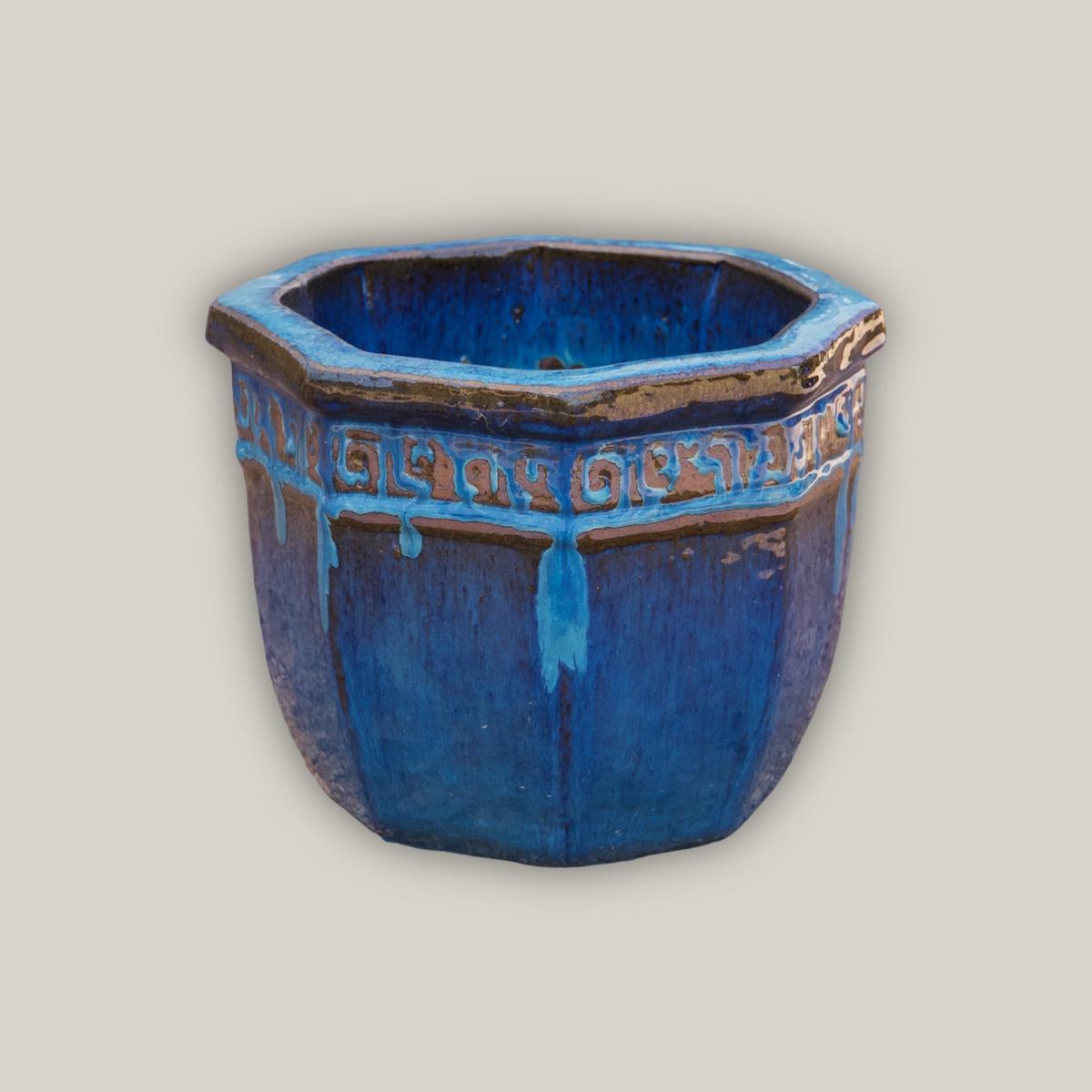 8664N19 - Marble Green Ceramic Octagon Planter - 21" x 21" x 17" | Marble Green