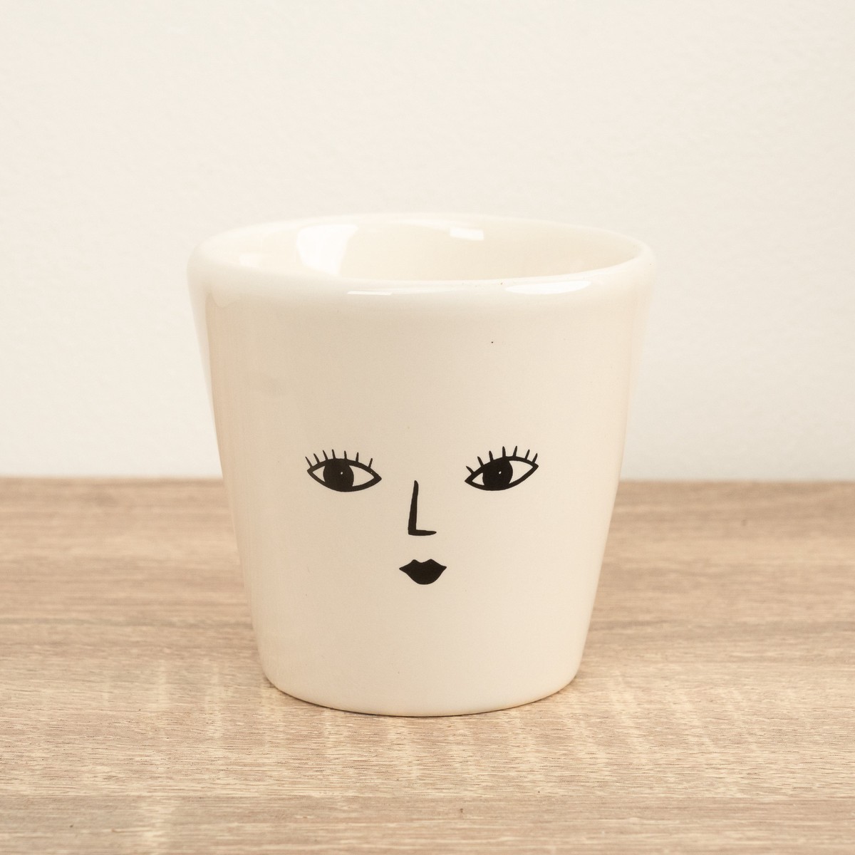 Wakey Face Pot | White