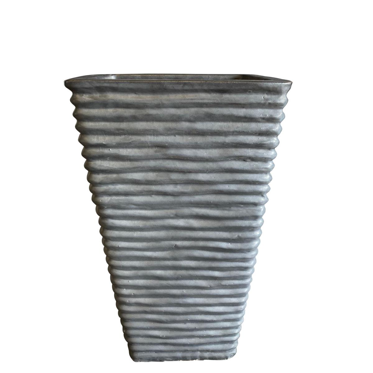 9755C8B 8211 Matte Black Ceramic Ripple Square Planter 8211 168221 x 168221 x 358221 Matte Black