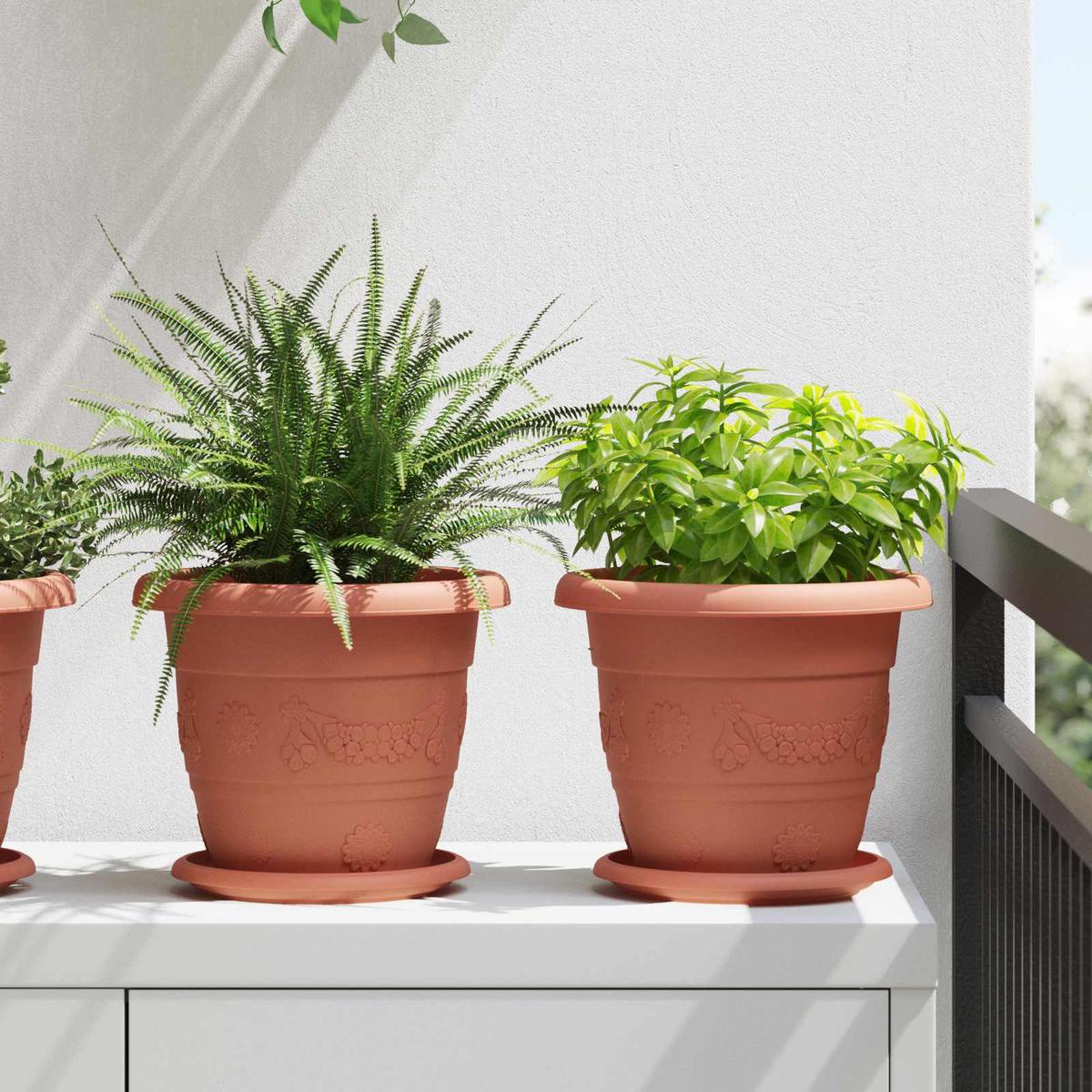 vidaXL Plant Pots 24 pcs Brick Red  22 x 18 cm Plastic
