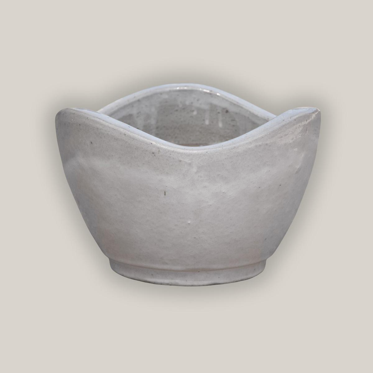 6030H25 8211 White Wavy Rim Low Bowl 8211 108221 x 108221 x 48221 White Ceramic